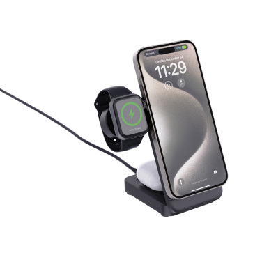 Logotrade Werbeartikel das Foto: Urban Vitamin Arcadia 15W 3in1 Magnet-Charger aus RCS rABS