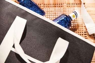 Logotrade promotional item image of: VINGA Sortino tote cooler