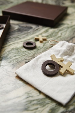 Logo trade promotional gifts picture of: VINGA Criss-cross coffee table game