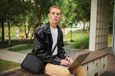 Logotrade advertising product picture of: XD Design 16" Laptop Bag