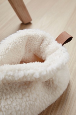 Logotrade promotional giveaway image of: VINGA Santos RCS recycled pet cosy slippers