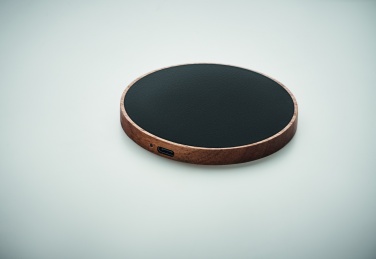 Logotrade corporate gift image of: Wireless charger in acacia 15W