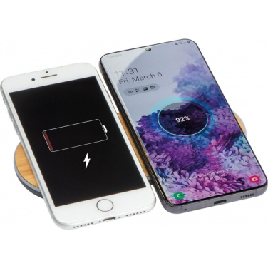 Logo trade business gifts image of: Charging station NASSAU