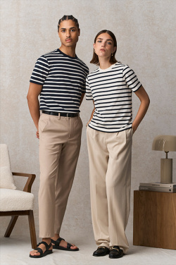 Logo trade corporate gifts image of: LEGEND T-Shirt Organic 175g