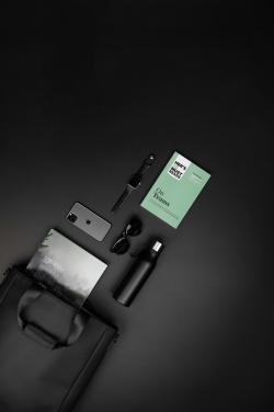 Logo trade firmakingituse pilt: VINGA Baltimore kontorikott