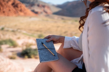 Logo trade firmakingi pilt: Bambusest lõpmatuse pliiats kustutuskummiga