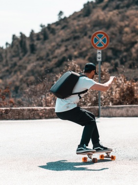 Logotrade reklaamkingitused pilt: Bobby Hero Väike vargusevastane seljakott