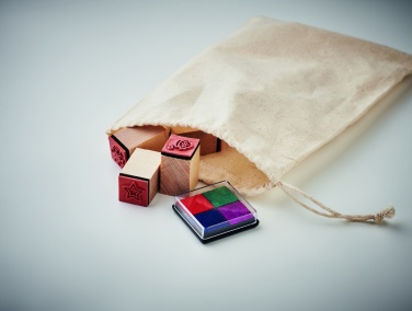 Logo trade reklaamkingitused foto: 8 puidust jõulumargi komplekt