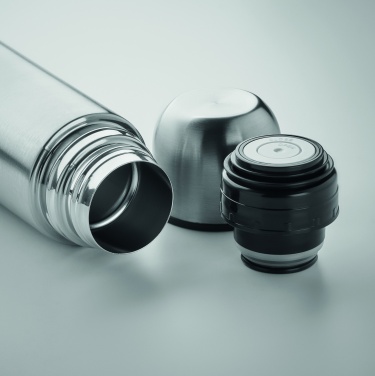 Logo trade reklaamkingitused foto: Kaheseinaline pudel 500 ml