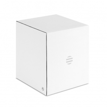 Logotrade meened pilt: Puutevalgustusega juhtmevaba kõlar