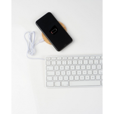 Logotrade ärikingituse foto: Bambusest juhtmevaba laadija MONS