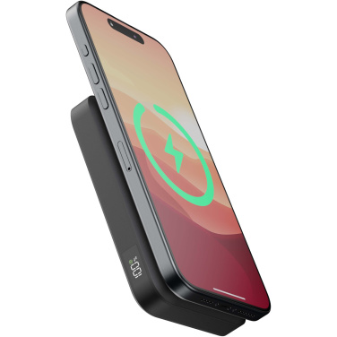 Logotrade ärikingituse foto: Xtorm FS5W101 10 000 mAh magnetiline juhtmevaba akupank