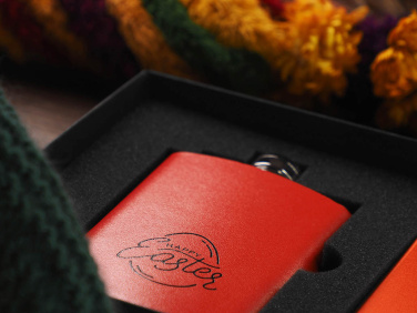 Logotrade reklaamkingi foto: Plaskuga lihavõttepühade komplekt 1794131