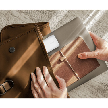 Logotrade firmakingitused pilt: Belkin BoostCharge 3-pordiline seinalaadija