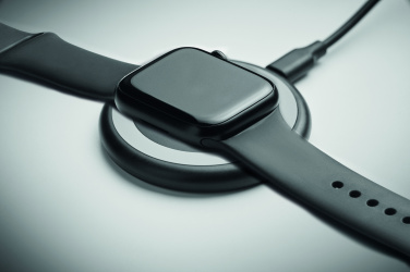 Logotrade reklaamkingituse foto: WERLIES 3-ühes juhtmevaba laadija 15W