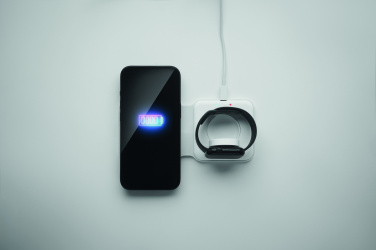 Logotrade ärikingitused pilt: FLIP 2-ühes kokkupandav laadija 15W