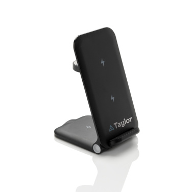 Logotrade ärikingituse foto: Powerpal 3 in 1 RCS taaskasutatud plastist 15 W laadija