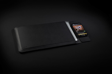 Logotrade reklaamtooted pilt: Swiss Peak 15W magnetilise laadimisega sülearvutiümbris 14-15,6"