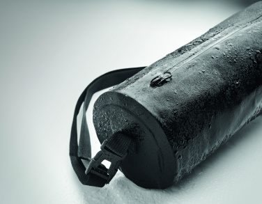 Logotrade firmakingitused pilt: 300D RPET-ist veekindel kott BRENNA