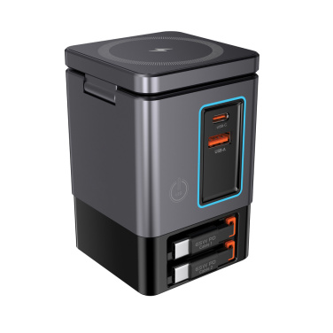 Logotrade reklaamkingituse foto: Urban Vitamin Sacramento 105W GAN laadija