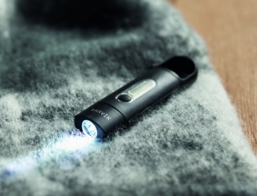 Logo trade liikelahja kuva: Taskukokoinen COB-salamavalo