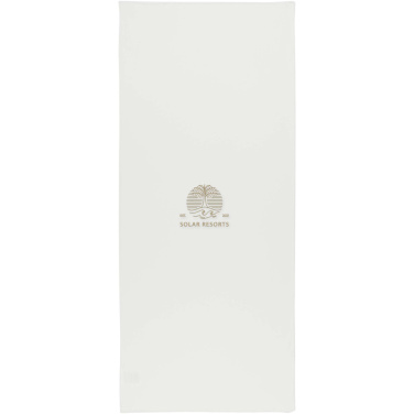 Logotrade mainoslahja tuotekuva: Lucas RPET-urheilupyyhe 30 x 80 cm