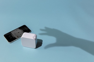 Logotrade korporatīvās dāvanas foto: 3 W pretmikrobu bezvadu skaļrunis