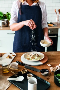 Лого трейд бизнес-подарки фото: Фартук кухонный