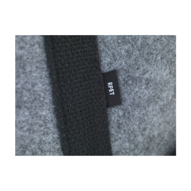 Лого трейд pекламные cувениры фото: Дорожная сумка Feltro GRS RPET Weekend Bag