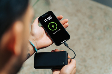 Лого трейд pекламные подарки фото: Urban Vitamin Menlo Park RCS rplastic 20,000 20WPD внешний аккумулятор