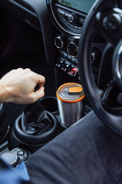 Логотрейд бизнес-подарки картинка: Черный+Blum термостакан для путешествий 600 мл