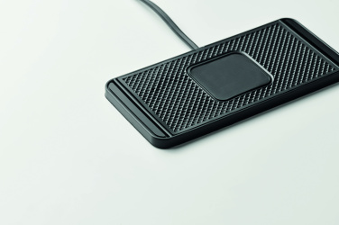 Логотрейд pекламные cувениры картинка: Pad car wireless charger 15W