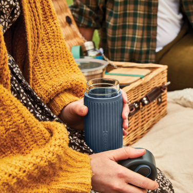 Логотрейд pекламные cувениры картинка: Дорожный стакан из стекла Black+Blum 340 мл