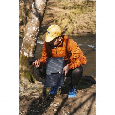 Logotrade profilprodukter bild: Xtorm XR2S14 SolarBooster 14 W vikbar solpanel