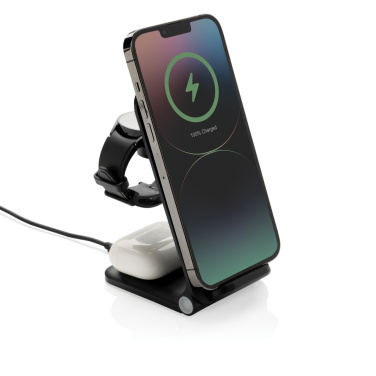 Logotrade presentreklam bild: Powerpal 3 i 1 RCS laddare i återvunnen plast 15W