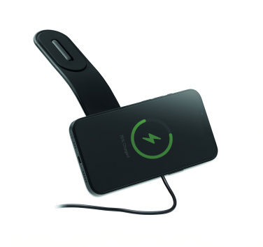 Logotrade profilreklam bild: 15W magnetisk mobil laddare