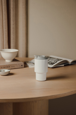Logotrade presentreklam bild: VINGA Nagano RCS to-go-mug 350 ML