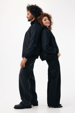 Logotrade profilprodukter bild: IQONQ Odin jacka i återvunnen polyester - urban stil