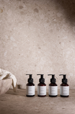 Logotrade profilprodukter bild: VINGA x TGL kropps- och handvård gåvoset